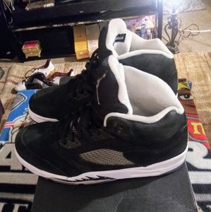 Jordan 5 Retro oreos size 10.5